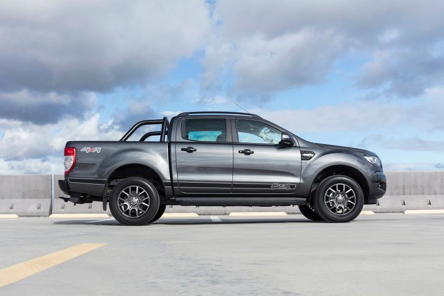  Ford Ranger Double Cab FX4 2017 года  (AU) (фото 31 из 40)